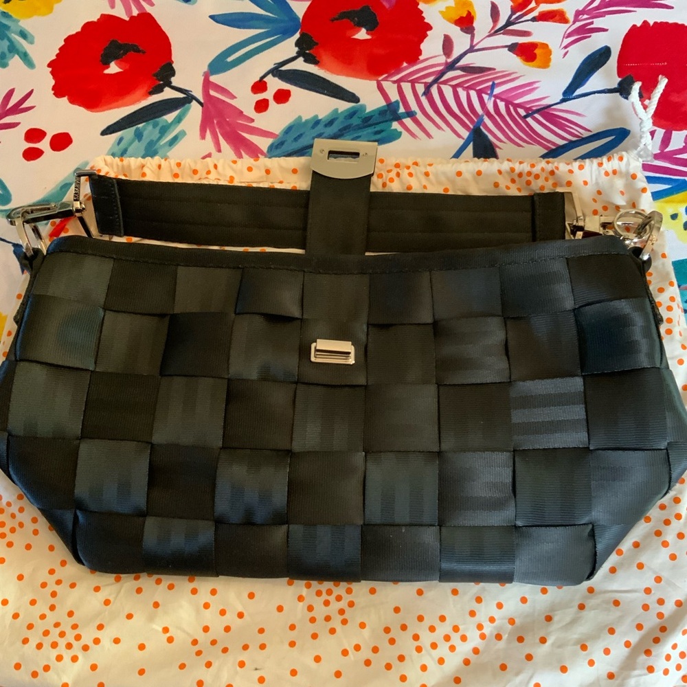 Harvey’s Original Hobo Seatbelt Bag